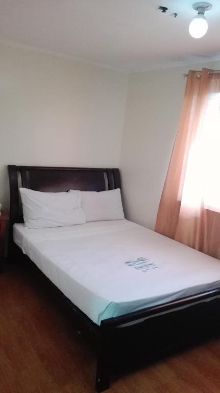 Hotel Isabelle Royale Makati Makati City Zewnętrze zdjęcie