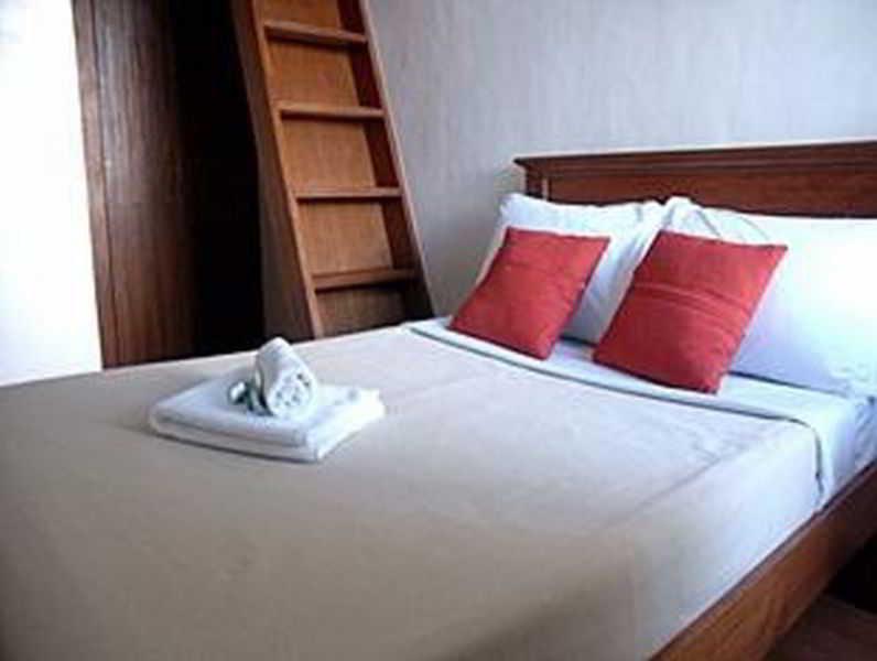Hotel Isabelle Royale Makati Makati City Zewnętrze zdjęcie